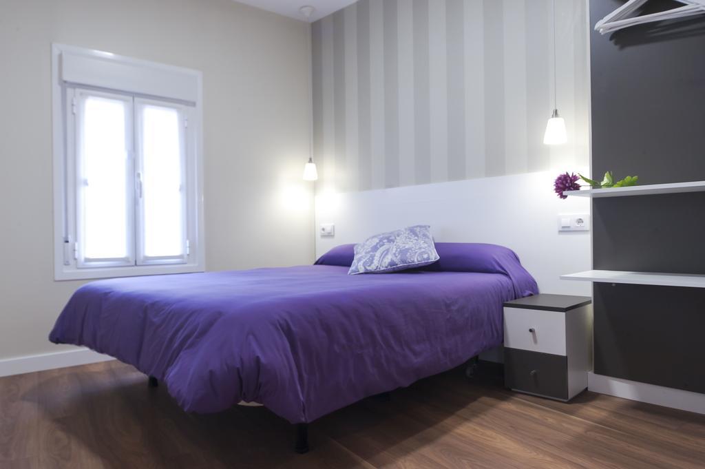 Double or Twin Room with Private Bathroom,820702079:JPEG